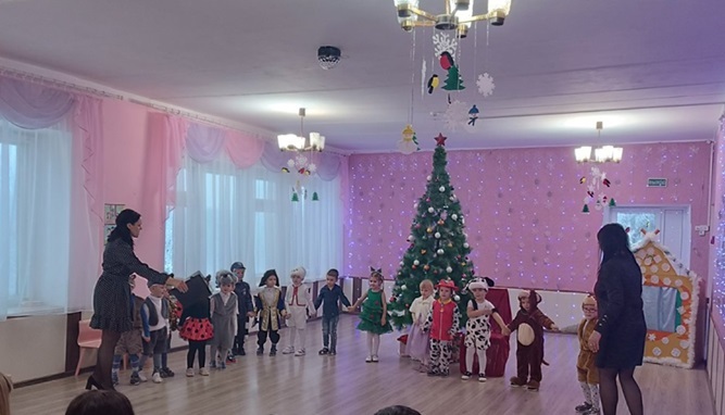 ЛУЧШИЙ ЗИМНИЙ ПРАЗДНИК ЛУЧШИЙ ЗИМНИЙ ПРАЗДНИК